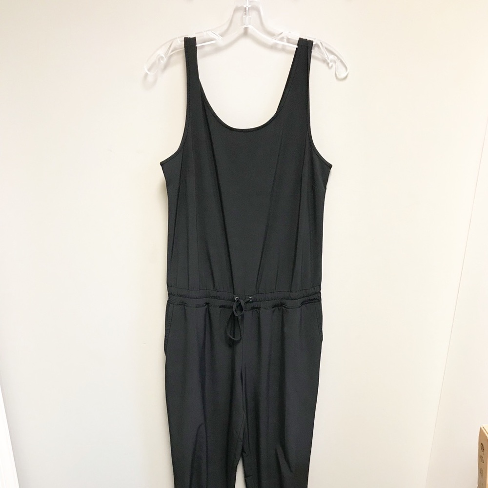 ATHLETA black jumpsuit. SZ 10